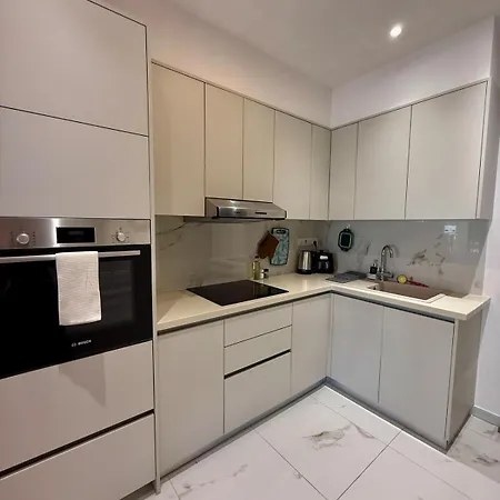 Colorful Vibes&jacuzzi Nights Sunny Escapes Cyprus Appartement Polis