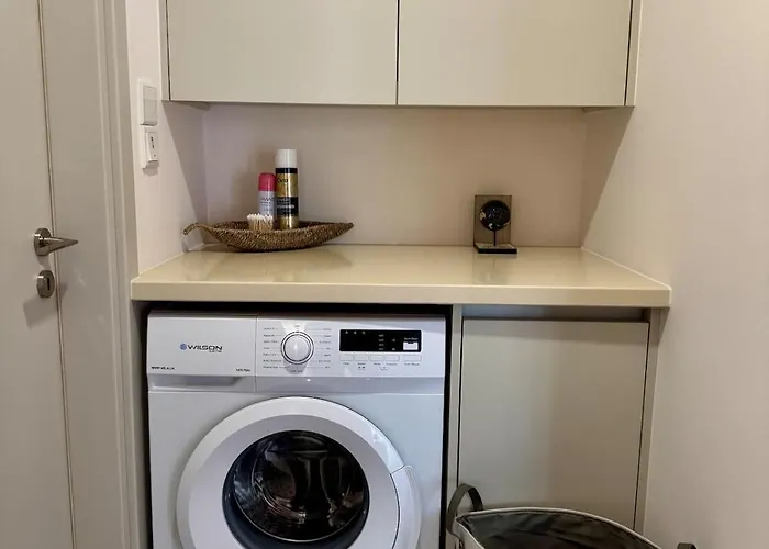 アパート Colorful Vibes&jacuzzi Nights Sunny Escapes Cyprus *